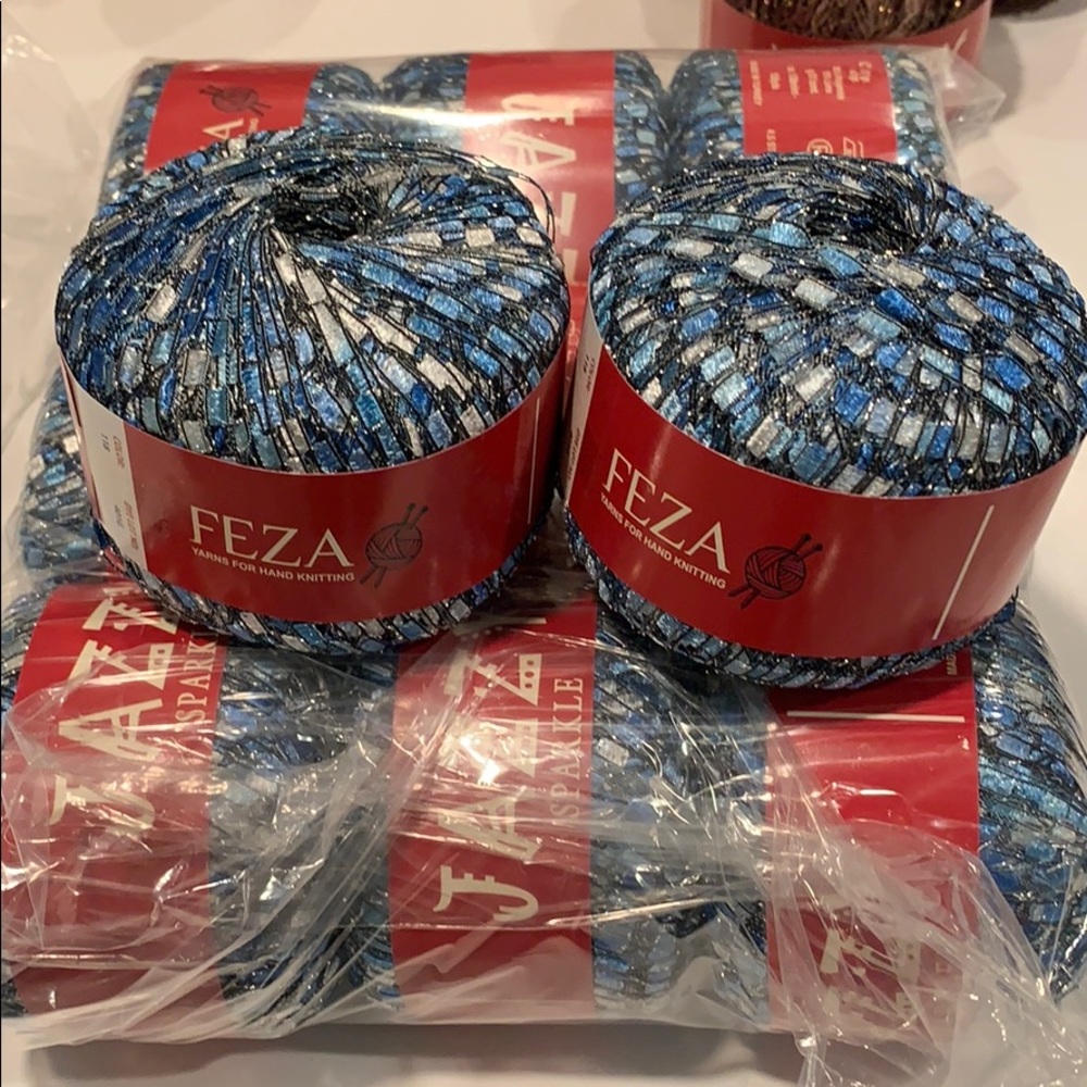SOLD Rolls Trellis Ladder Yarn - New!